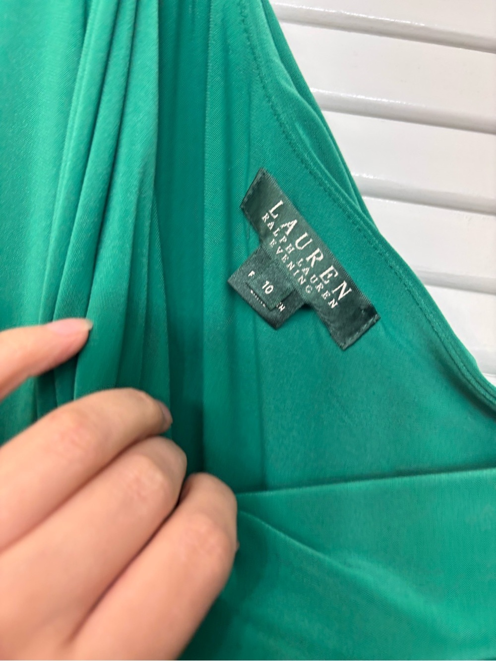 Lauren Ralph Lauren Emerald One-Shoulder Evening Gown - Picture 5 of 10